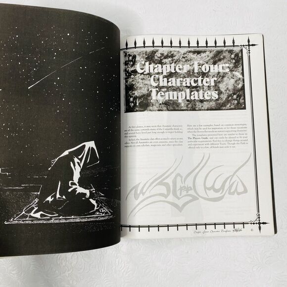 Lot 3 Vampire Magazines Books - Picture 16 of 16